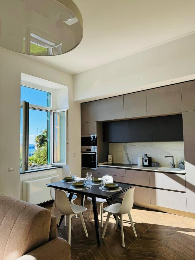Alocasia Luxury Stay Salerno Exteriör bild